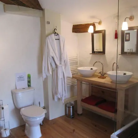 Panzió Le Petit Chateau