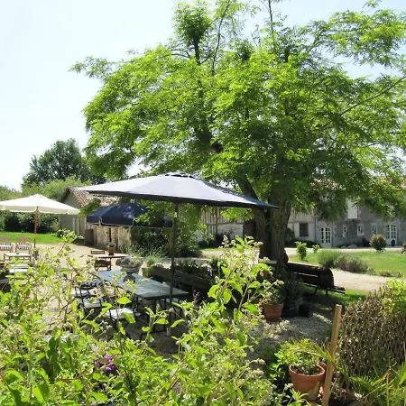Panzió Le Petit Chateau