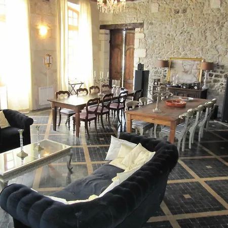 Le Petit Chateau Panzió
