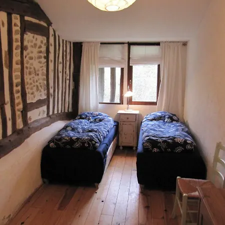Le Petit Chateau Servanches