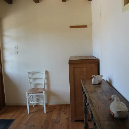 Le Petit Chateau Panzió Servanches