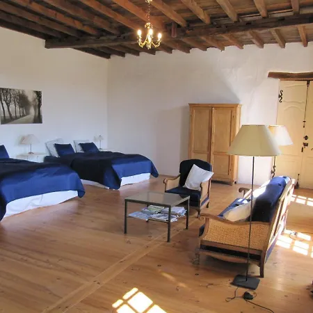 Le Petit Chateau *